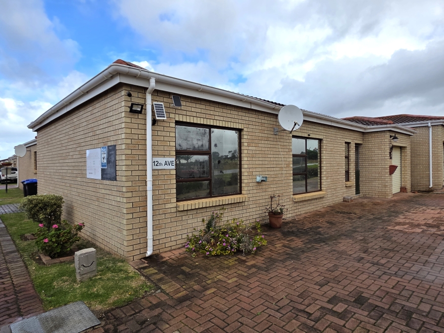 2 Bedroom Property for Sale in Jeffreys Bay Central Eastern Cape